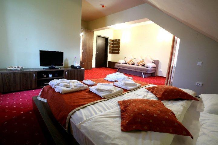 Maya House Otel Predeal Dış mekan fotoğraf